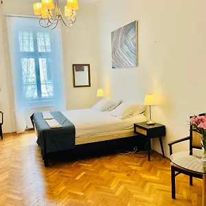  Хостел City Rooms
